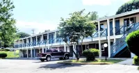 Flagship Inn & Suites