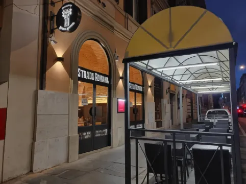 Alessandro Palace & Bar