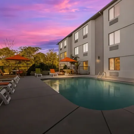 Clarion Pointe Sevierville-Pigeon Forge