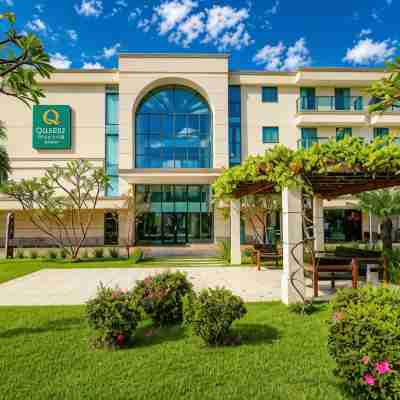 Quality Hotel & Suites Brasília Hotel Exterior