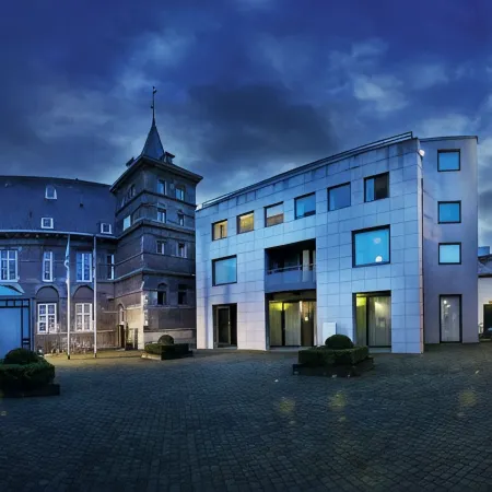 Derlon Hotel Maastricht Отели рядом с достопримечательностью «Коммелквартир»