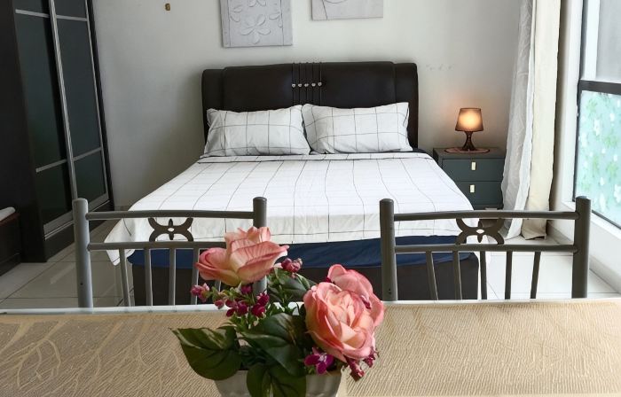 Spacious Studio@Zeva Near MRT/UPM/Equine