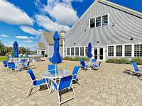 Peaceful Retreat w/ Heated Pools, Club House, Game Room & Close to Local Beaches - Wifi