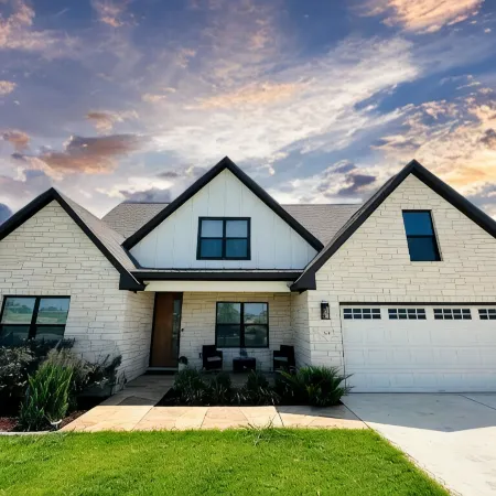 5 bedroom house near COTA AUS
