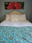 2 Bedroom Hideaway by Discovery Park, Families, Couples, Solo Stays - Country Houses