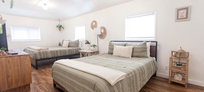 Cozy Guesthouse Close to Parks, 20 min to U of O , 8 min to Airport Hotels in Eugene