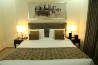 Uptown Hotel Apartment Fujairah By Gewan - breakfast