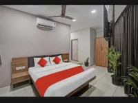 Hotel Sukoon, Best Luxurious Hotel Rooms in Surat City Center - Hot Tub