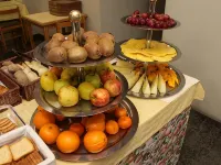 Hotel Botanico Hotels near Parque Mayer