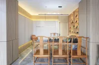 Xiangyang Aishang Leju Boutique Hotel (Shenzhen Industrial Park) - Bãi đậu xe