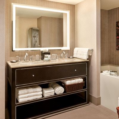 Junior Suite Sheraton Centre Toronto Hotel Promo Code