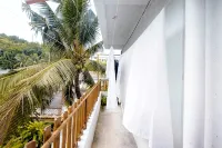 Hannah Hotel - Romantic