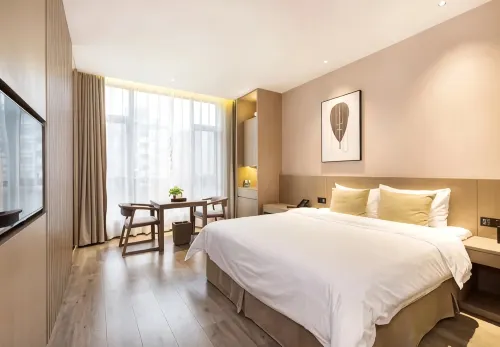 Zhenrong Youshe Hotel