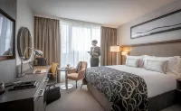 CLAYTON HOTEL BRISTOL CITY