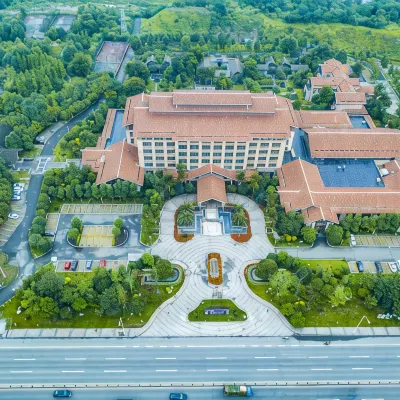 Xinjin Celebrity City Hotel（Hope Outlets Store） Các khách sạn gần Xinjin South Railway Station