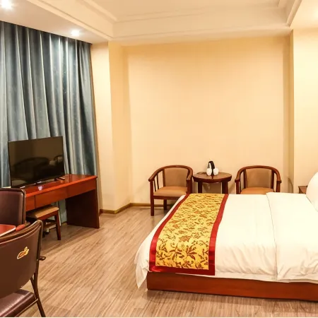 Longyun Express Hotel