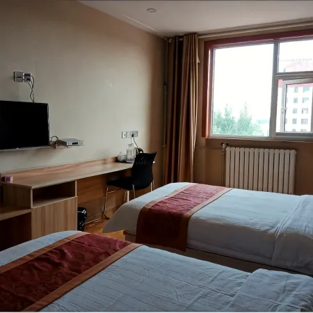 Feixian Rongju Business Hotel