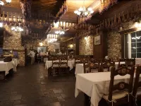 Provence Rose Lodge in Ching Jing Hotels near Small Swiss Garden