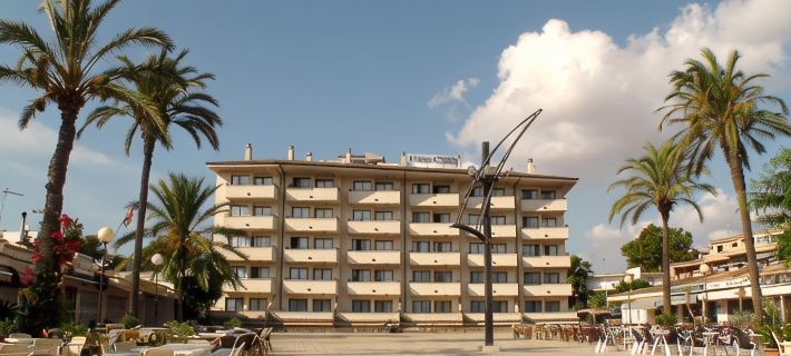 JS Portocolom Suites Hotels in Felanitx