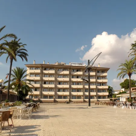 JS Portocolom Suites