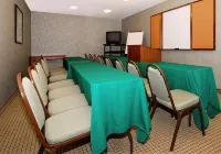 Quality Inn & Suites Livermore Wine Country