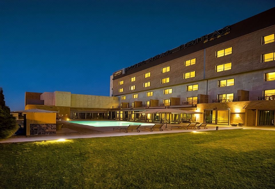 hotel overview picture