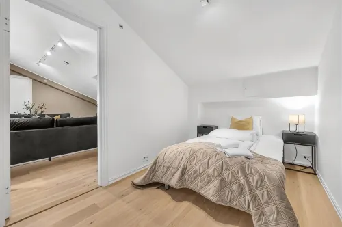 70 Degrees North City Apartments
