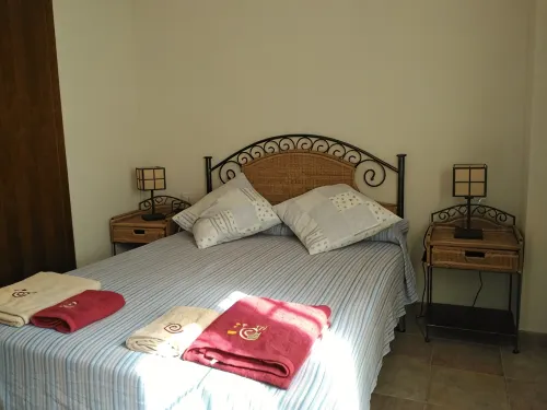 LUXURY APARTMENT FRONT LINE BEACH. SEA VIEWS