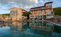 Chateau Mere - Pool
