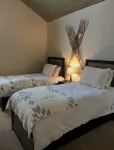 Recently Remodeled Golf Course Condo w/ A/C, SHARC Passes, Bikes & Pet Friendly - 4 Sao