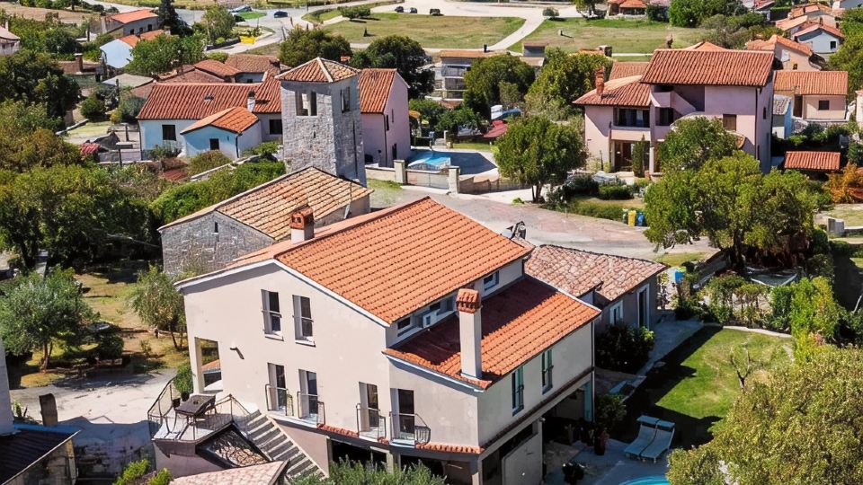 Dream vacation apartment with large heated pool and beautiful garden