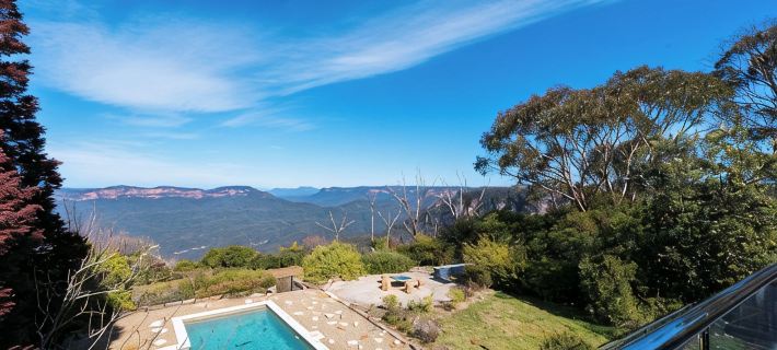 Elysian on the Escarpment with Mountain Views โรงแรมในคาทูมบา