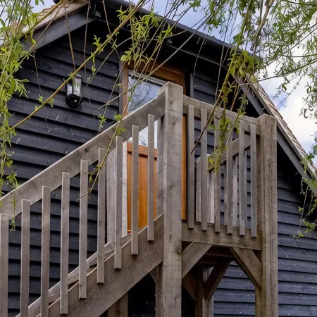 Farmhouse Loft Studio in rural location with parking