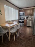 Last frontier Rental Family #3 - balkon