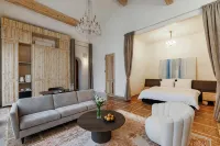 Pole Boutique Hotel - 2-Star
