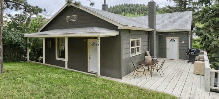 布萊克巴雷爾山林小屋 利德住宿飯店