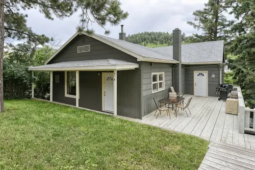 Black Barrel Lodge