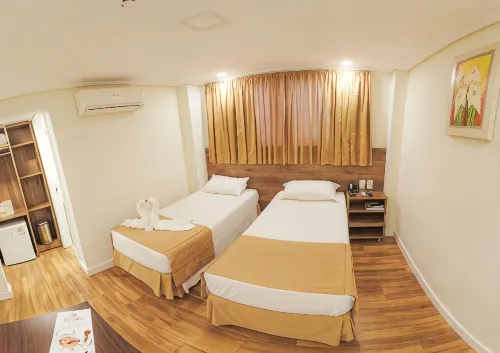 Del Rey Quality Hotel - parking