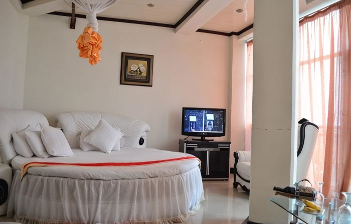 Lewi Hotel Piazza