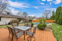 In-Ground Pool AND Hot Tub! Fenced Yard, Pet Friendly Home. Near Town!