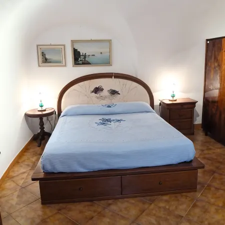 Casa Mamma Rosetta, one step away from the sea, the mountains and the cycle path Отели в г. Чивецца