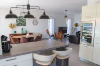 VILLA with heated pool-3 bedrooms, sleeps 6 - Villas