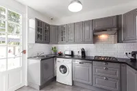 Charamante trendy and comfortable house 300m beach, 5mns market, large hotels - Homestays