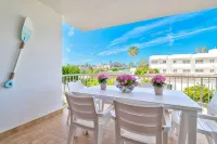 TURQUESA BEACH APARTMENT CLOSE TO THE BEACH - 2 ดาว