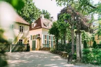 Villa Sorgenfrei Und Restaurant Atelier Sanssouci