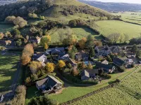 Buttercup lodge - sleeps 4/5 with hot tub & countryside views Cheddar otelleri
