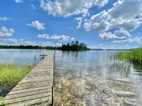 Lakefront Cabin with tons of trails!