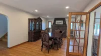 Waterfront House 2 Miles from Hits