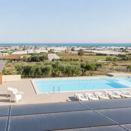 Joy, emotions of Casa Barone, sea view, swimming pool, wifi, barbecue