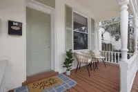Walking distance to Historic Main Street, St. Charles, MO